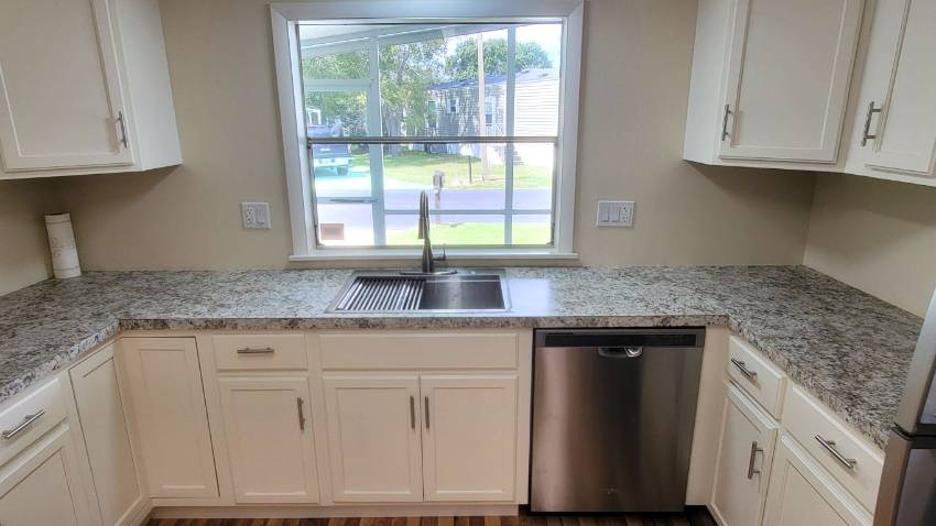 134 Baywood Dr. a Dundee, FL Mobile or Manufactured Home for Sale
